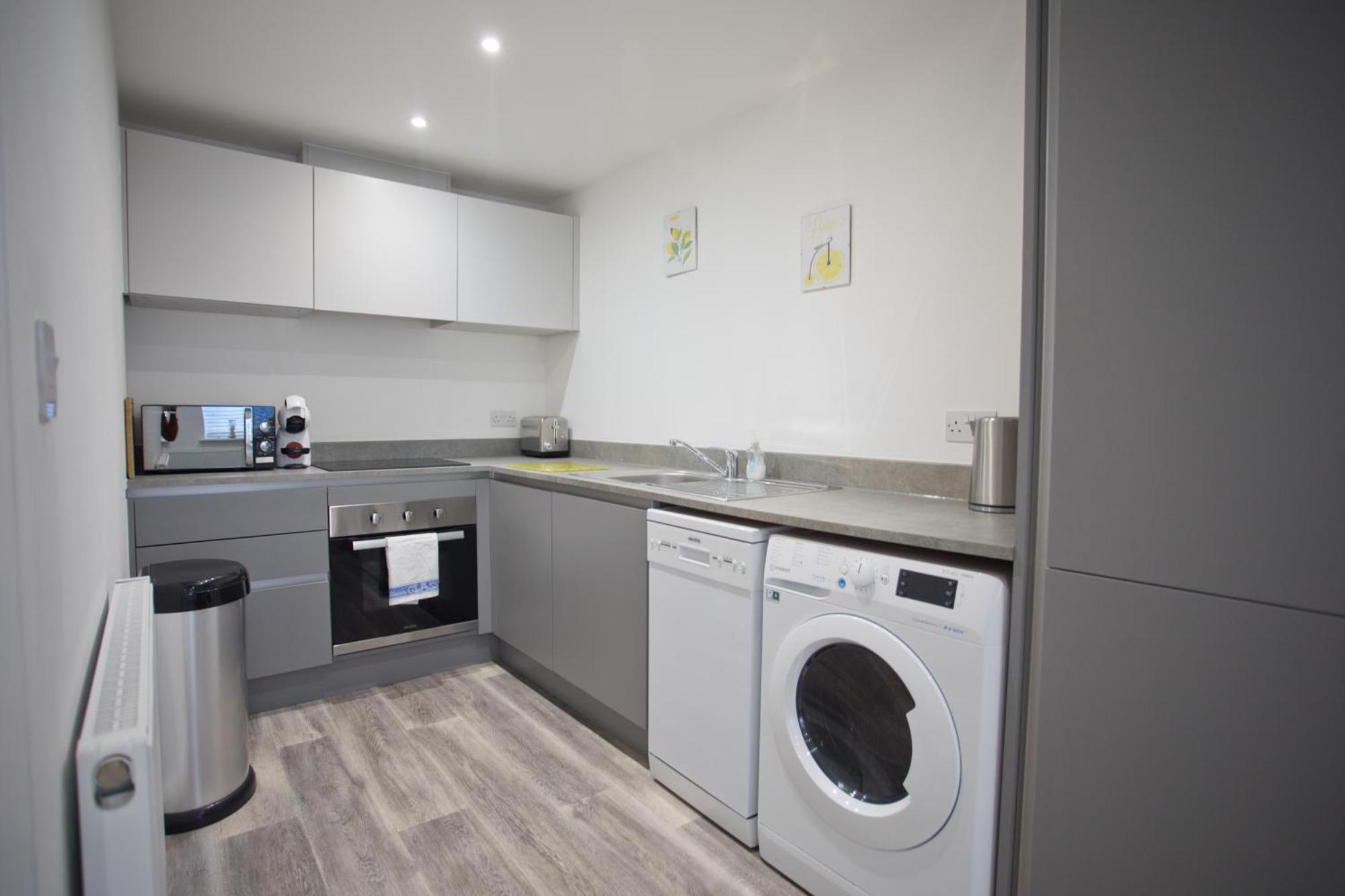 Sea Air - 2 Bedrooms - Parking - Mins To Beach Bournemouth Exteriör bild