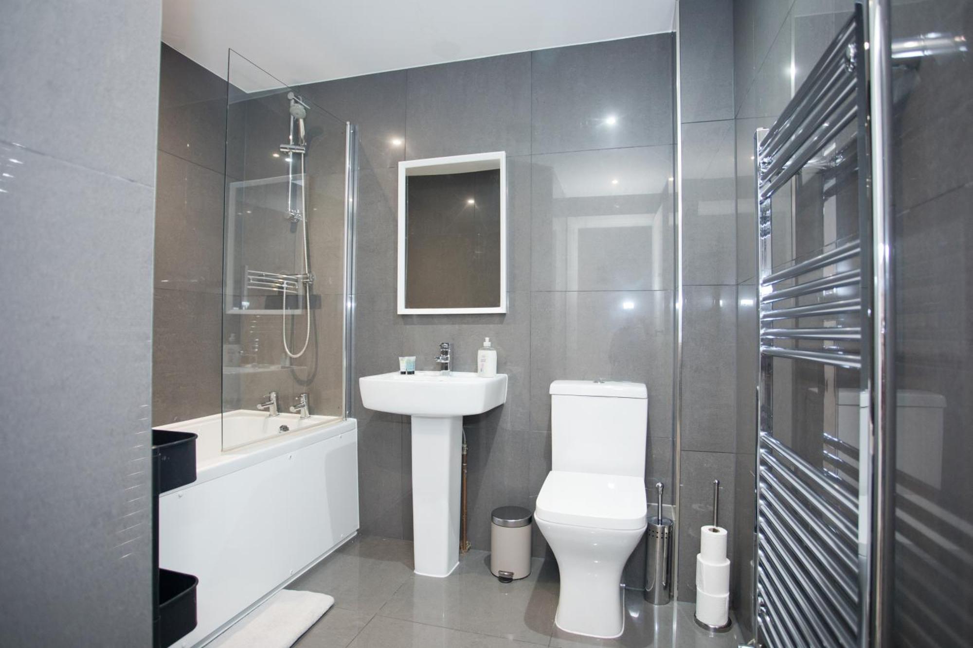 Sea Air - 2 Bedrooms - Parking - Mins To Beach Bournemouth Exteriör bild