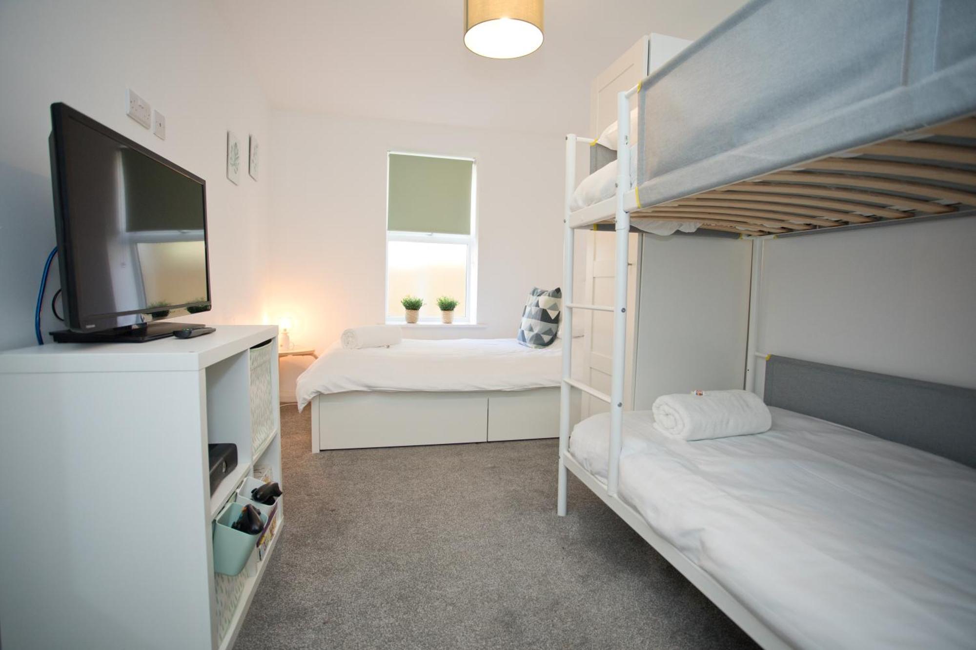 Sea Air - 2 Bedrooms - Parking - Mins To Beach Bournemouth Exteriör bild